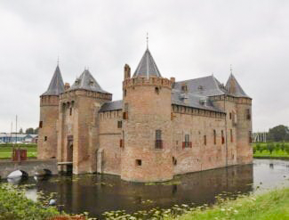 Muiden